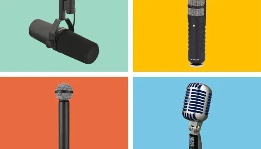 Quatre microphones dynamiques, dont un Shure SM7B, un Rode Procaster, un autre Shure et un micro vintage style "Elvis".