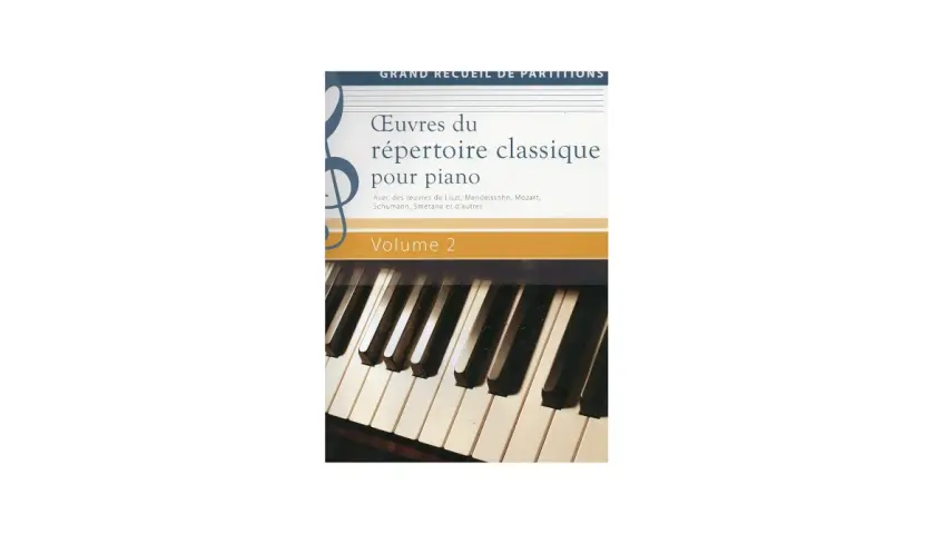 Partition de musique piano classique, volume 2, avec des œuvres de Liszt, Mozart, Schumann.