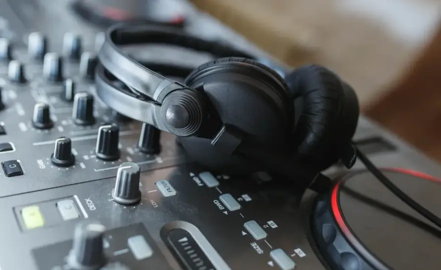 Pré-fader ou post-fader ? Le bon réglage en MAO et en DJ