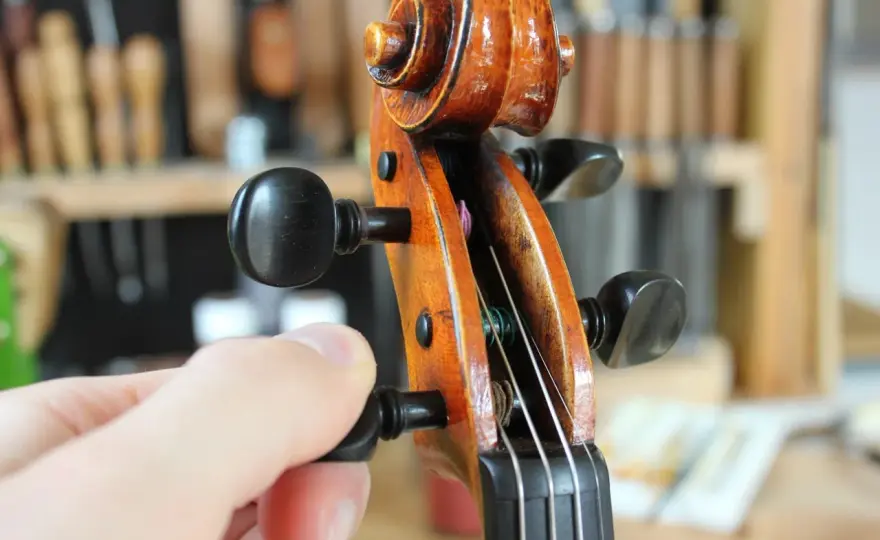 Comment accorder un violon sans se tromper